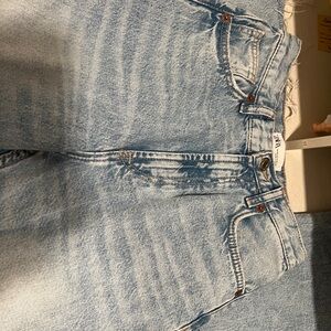 Zara Women's Straight Leg Jeans in Light Blue